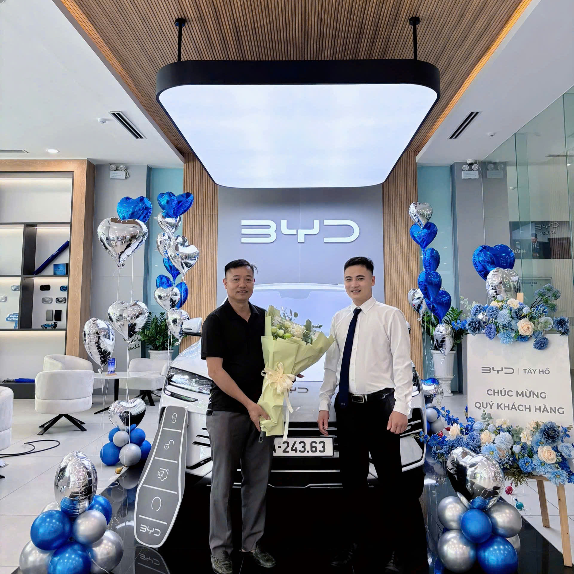 Giao xe BYD Sealion 6